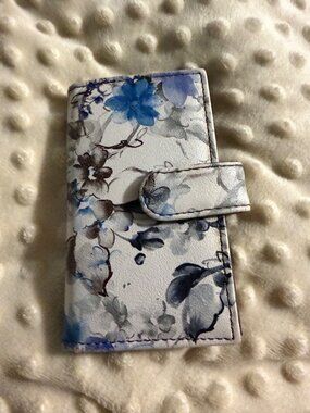 Safe Keeper Wallet With Snap Closure  RFID blocking – Compact And Stylish Design